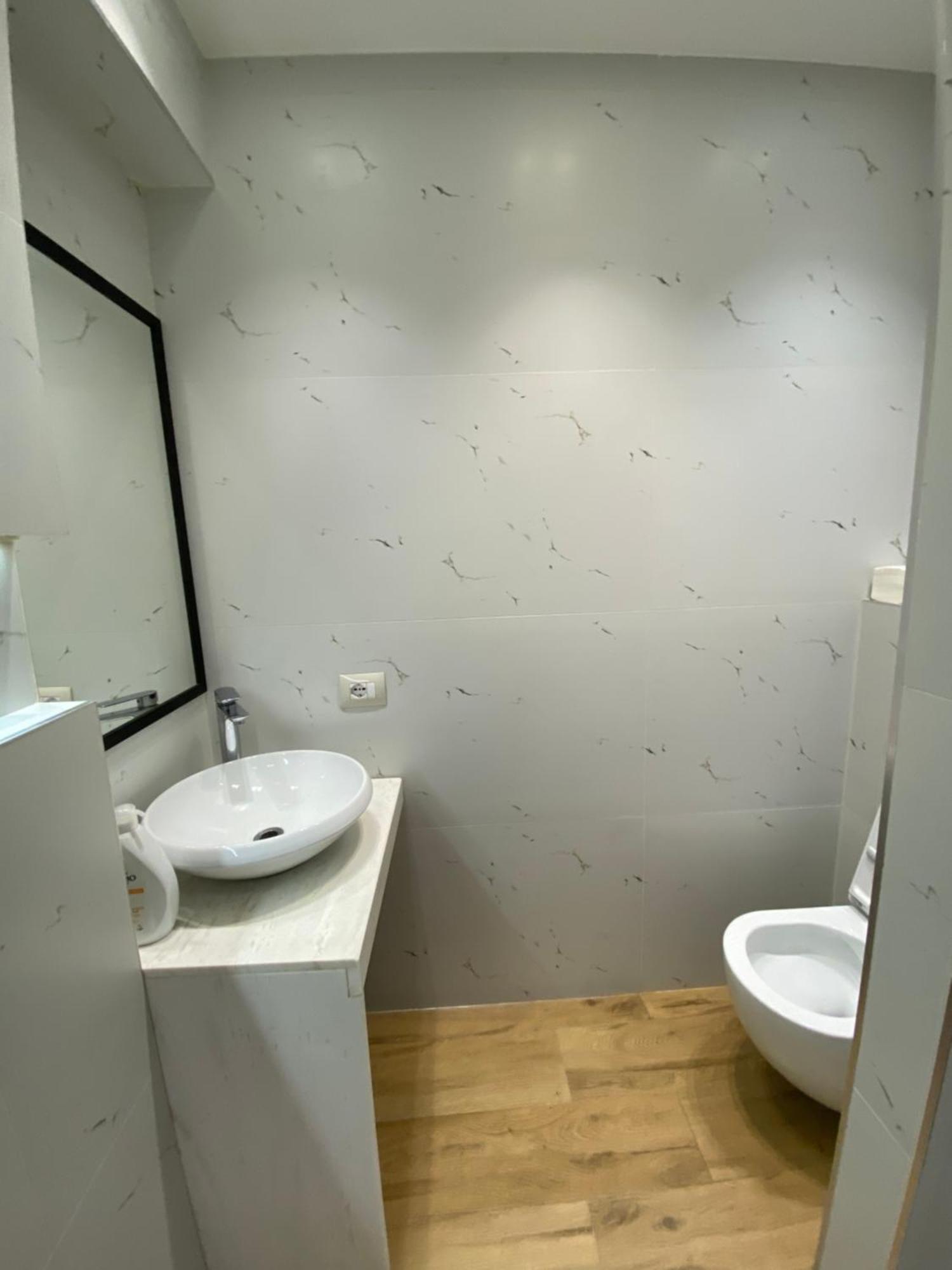 Cozycomfy Studio Tirana Buitenkant foto
