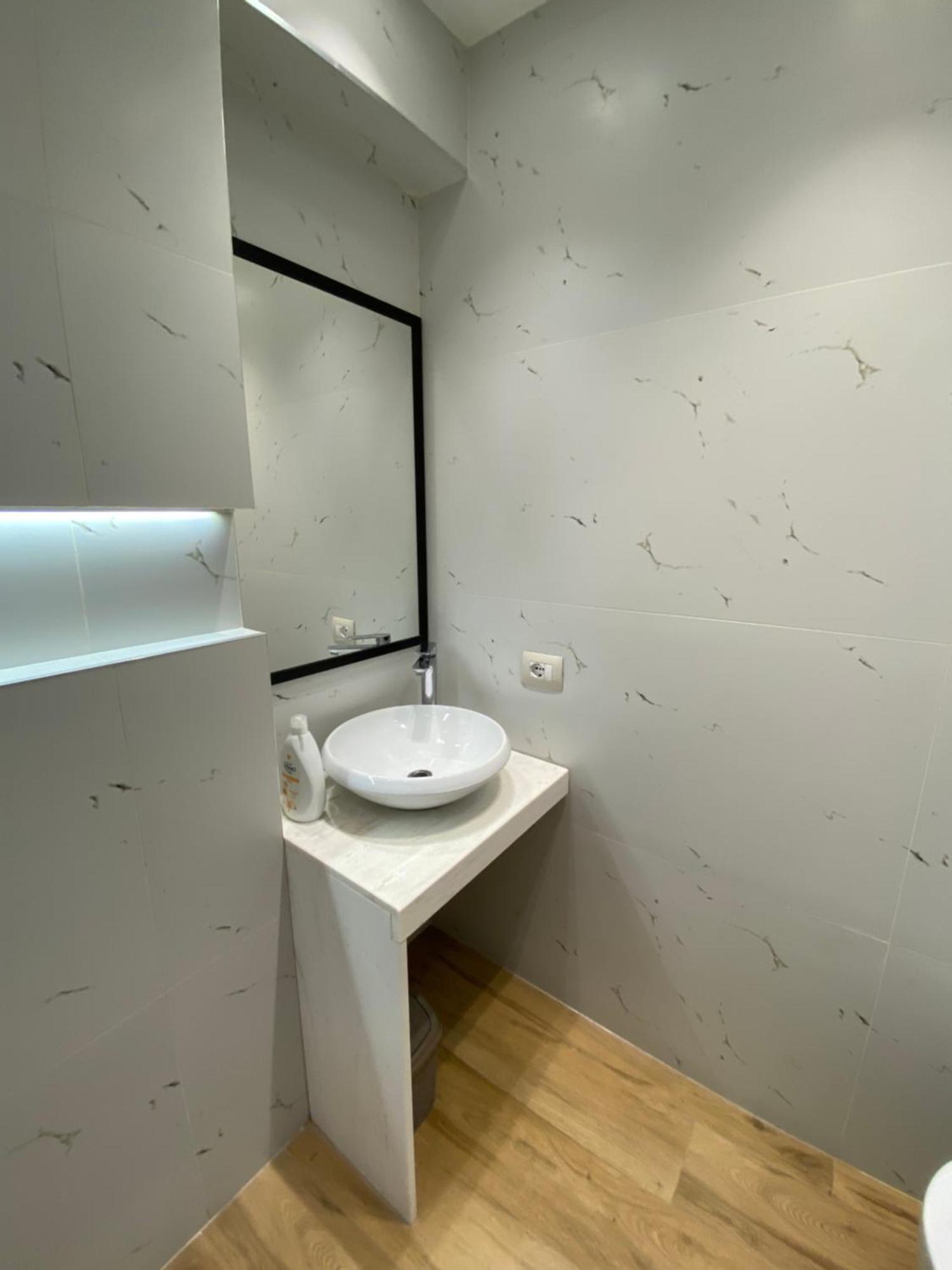Cozycomfy Studio Tirana Buitenkant foto